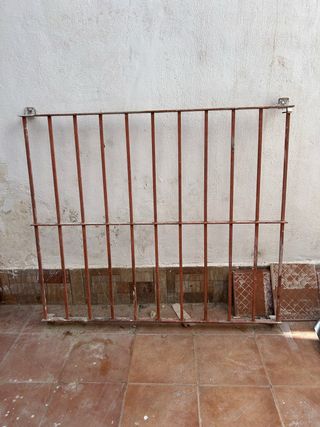 Reja de ventana hierro 1,30x1,10m