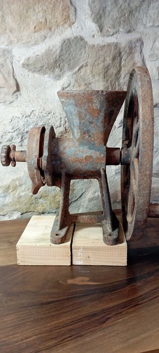 Molino antiguo de fundición.