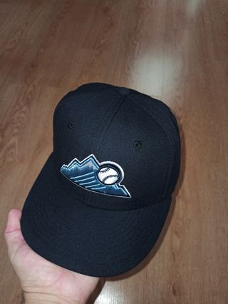 Gorra New Era Negra y Azul
