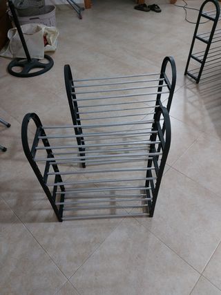 Vendo 2 Scarpiere 4 ripiani 50x60 profondita 20cm 