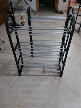 Vendo 2 Scarpiere 4 ripiani 50x60 profondita 20cm 