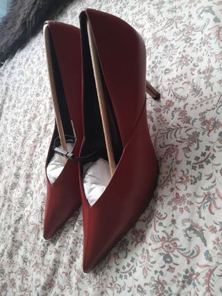 Zapatos Zara Rojos Tacón Aguja