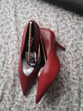 Zapatos Zara Rojos Tacón Aguja
