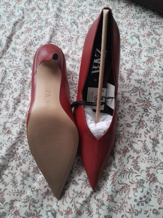 Zapatos Zara Rojos Tacón Aguja
