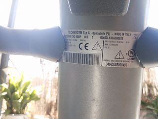 Bicicleta reclinada Technogym