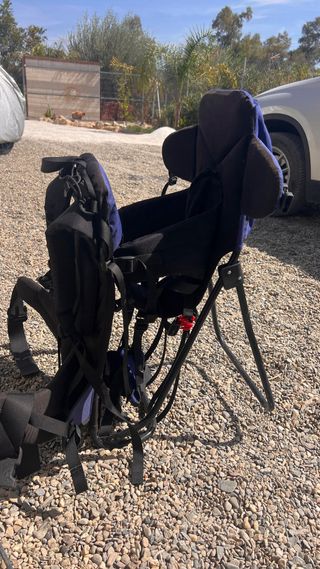 Mochila portabebés senderismo
