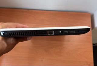 HP 15,6” COMO NUEVO 