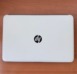 HP 15,6” COMO NUEVO 