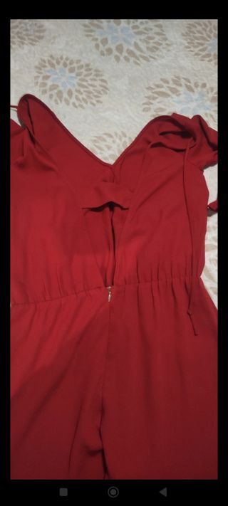 Mono largo rojo