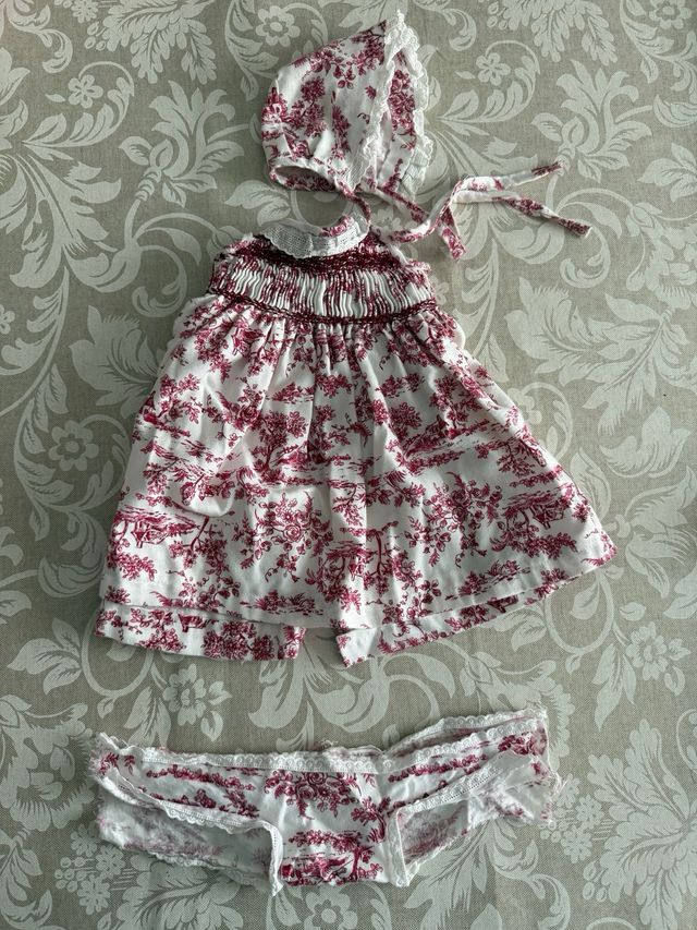 Lote de ropa para bebé reborn