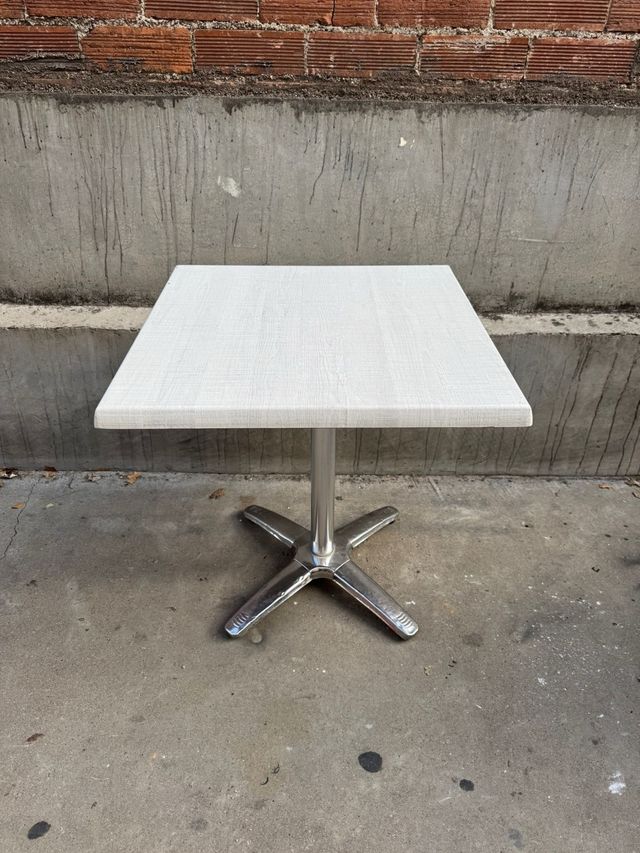 8 Mesas Hostelería Pie Central