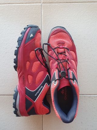 Zapatillas Quechua Montaña Rojas