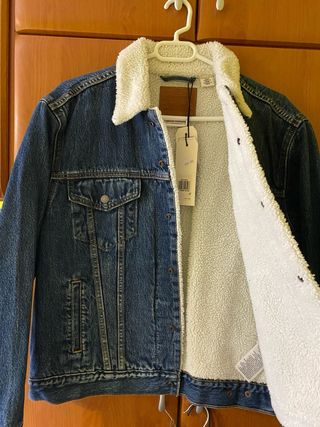 Chaqueta Levi's vaquera forrada azul