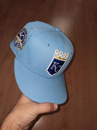 Gorra New Era KC Azul y Dorado