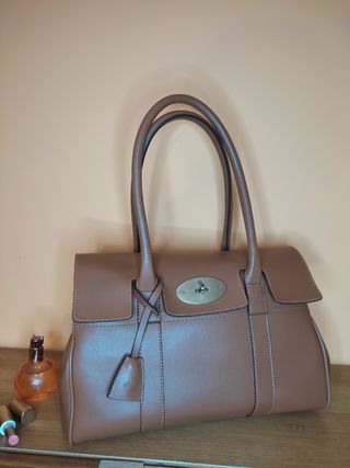 Bolso de piel auténtica camel
