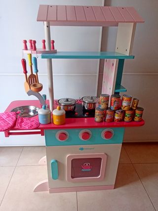 Cocinita infantil de madera