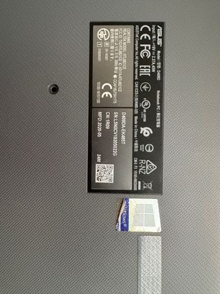 Ordenador portátil ASUS Plata