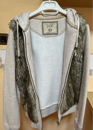 Chaqueta pelo sintética beige-marrón