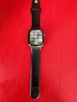 Apple Watch Negro con Pantalla Rota