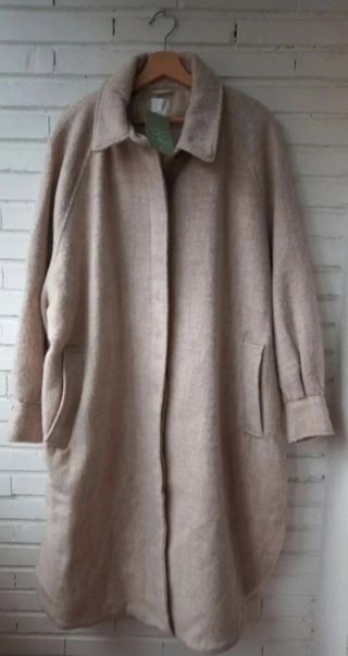 Abrigo oversize H&M beis