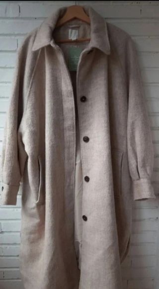 Abrigo oversize H&M beis
