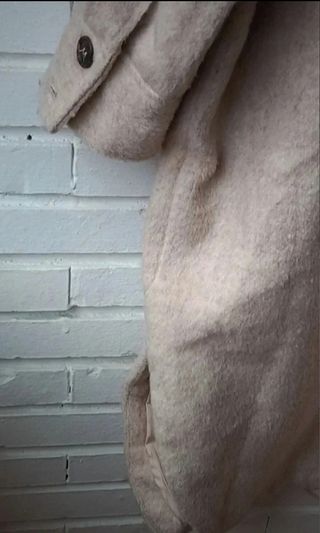 Abrigo oversize H&M beis