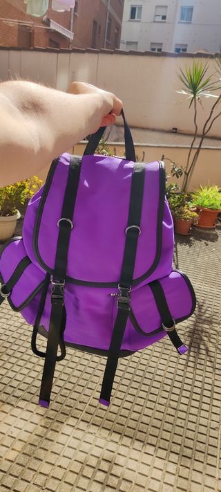 Mochila Morada / violeta de neopreno Vintage