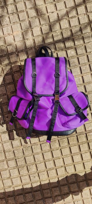 Mochila Morada / violeta de neopreno Vintage