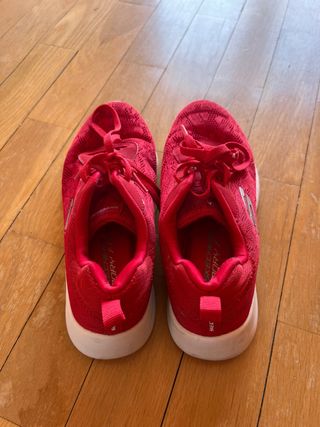 Zapatillas Skechers Memory Foam Rojas