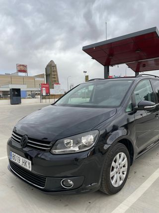 Volkswagen Touran 2012