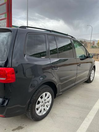 Volkswagen Touran 2012
