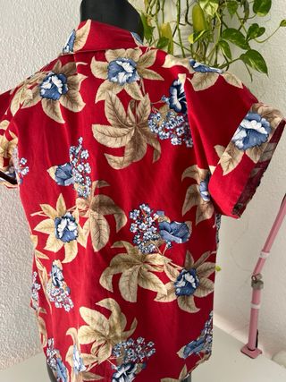 Camisa Hawaiana Estampada