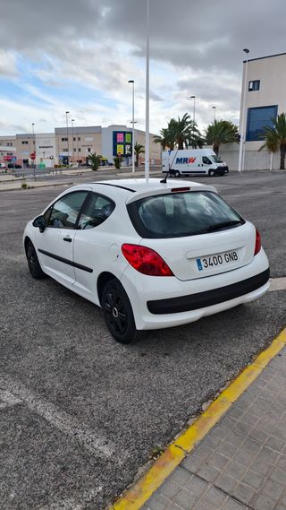 Peugeot 207 1.4 HDI Confort 2009