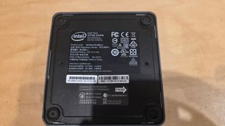 Mini PC Intel NUC NUC8BEH