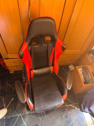 Silla Gaming/Escritorio Roja y Negra

