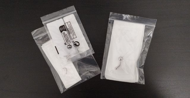 Piezas estériles para piercing