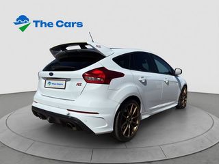 Ford Focus RS 350CV