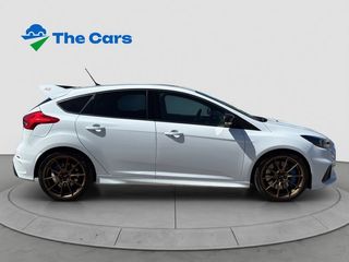 Ford Focus RS 350CV