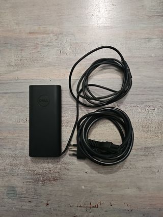 Alimentatore notebook Dell 130watt.
