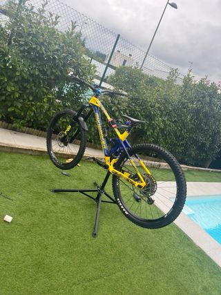 Mondraker Super Foxy R 2021