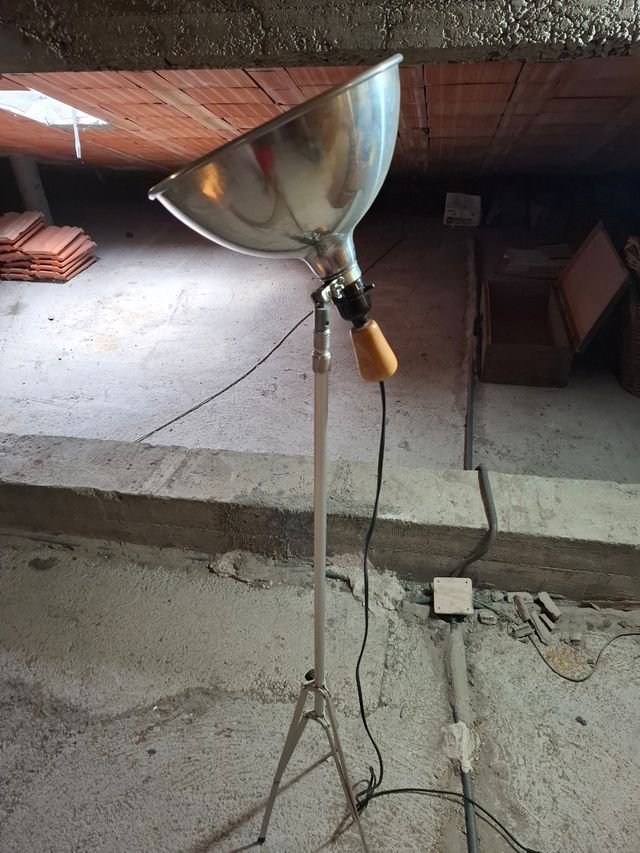 Lampada da terra vintage metallo e legno