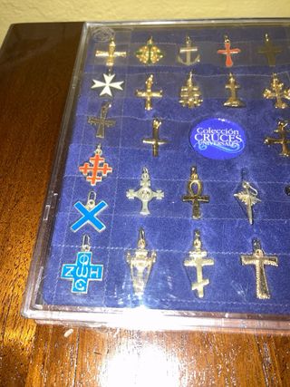 Colección 30 Cruces Universales