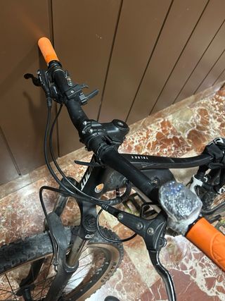 Bicicleta Eléctrica Giant Talon