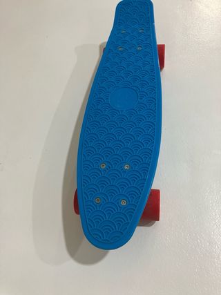 Monopatín azul para niñ@s