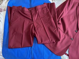 Traje completo Burdeos