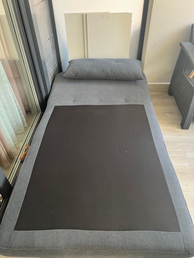 Sofá Cama Gris Decorativo