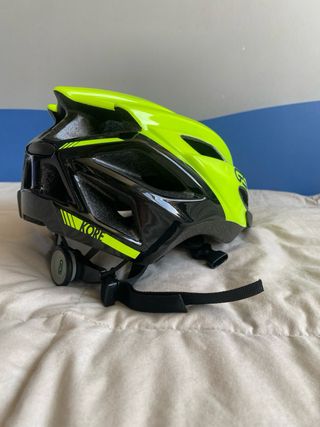Casco de Bicicleta Amarillo Neón