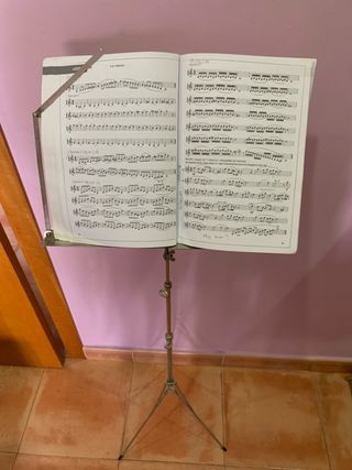 Artil plegable de metal