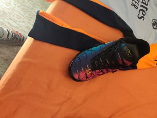 Zapatillas Nike a estrenar nuevas son preciosas 