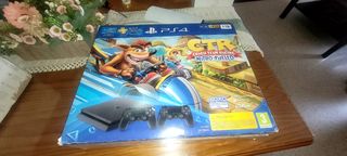 PS4 Slim 1TB Negra + Crash Team Racing